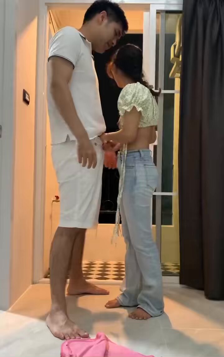 Chơi Ngoài ban công